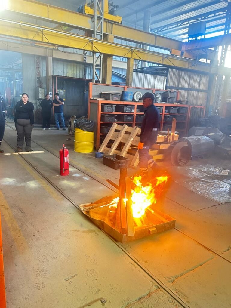 SIE LIMITADA refuerza su compromiso con la seguridad tras exitoso simulacro de incendio en Antofagasta 5 WhatsApp Image 2026 03 27 at 10.47.24